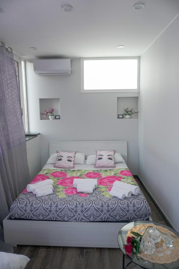 B&B Porta Garibaldi Catania Luaran gambar