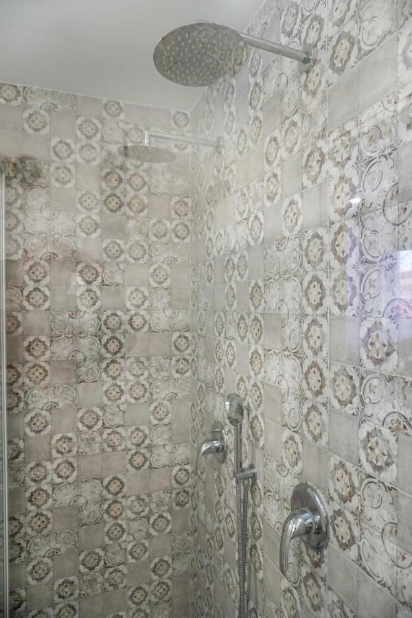 B&B Porta Garibaldi Catania Luaran gambar