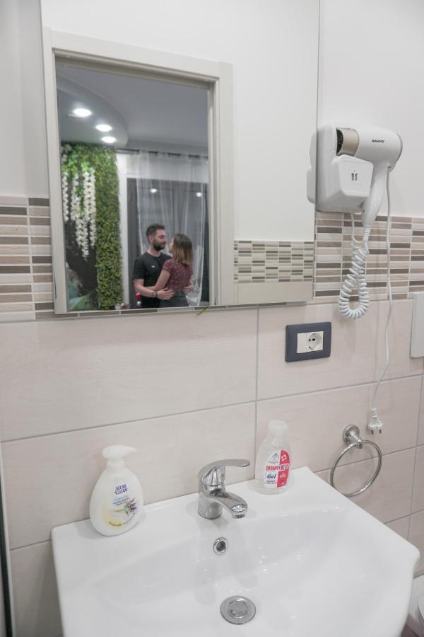 B&B Porta Garibaldi Catania Luaran gambar