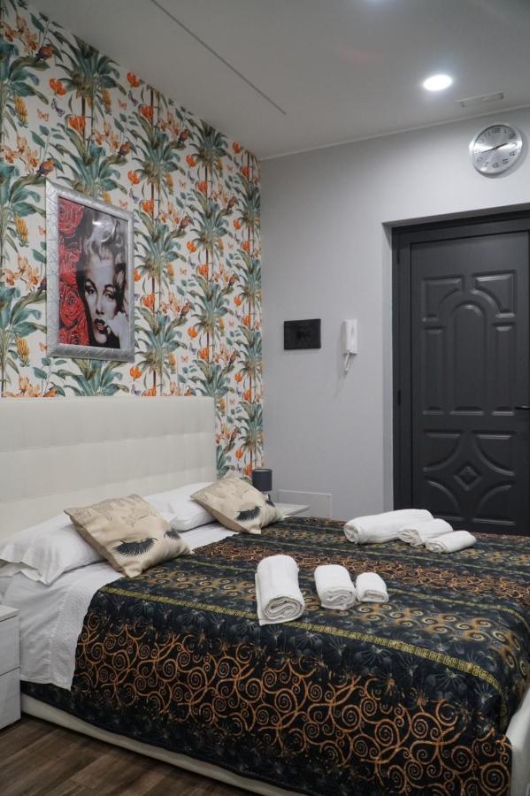 B&B Porta Garibaldi Catania Luaran gambar