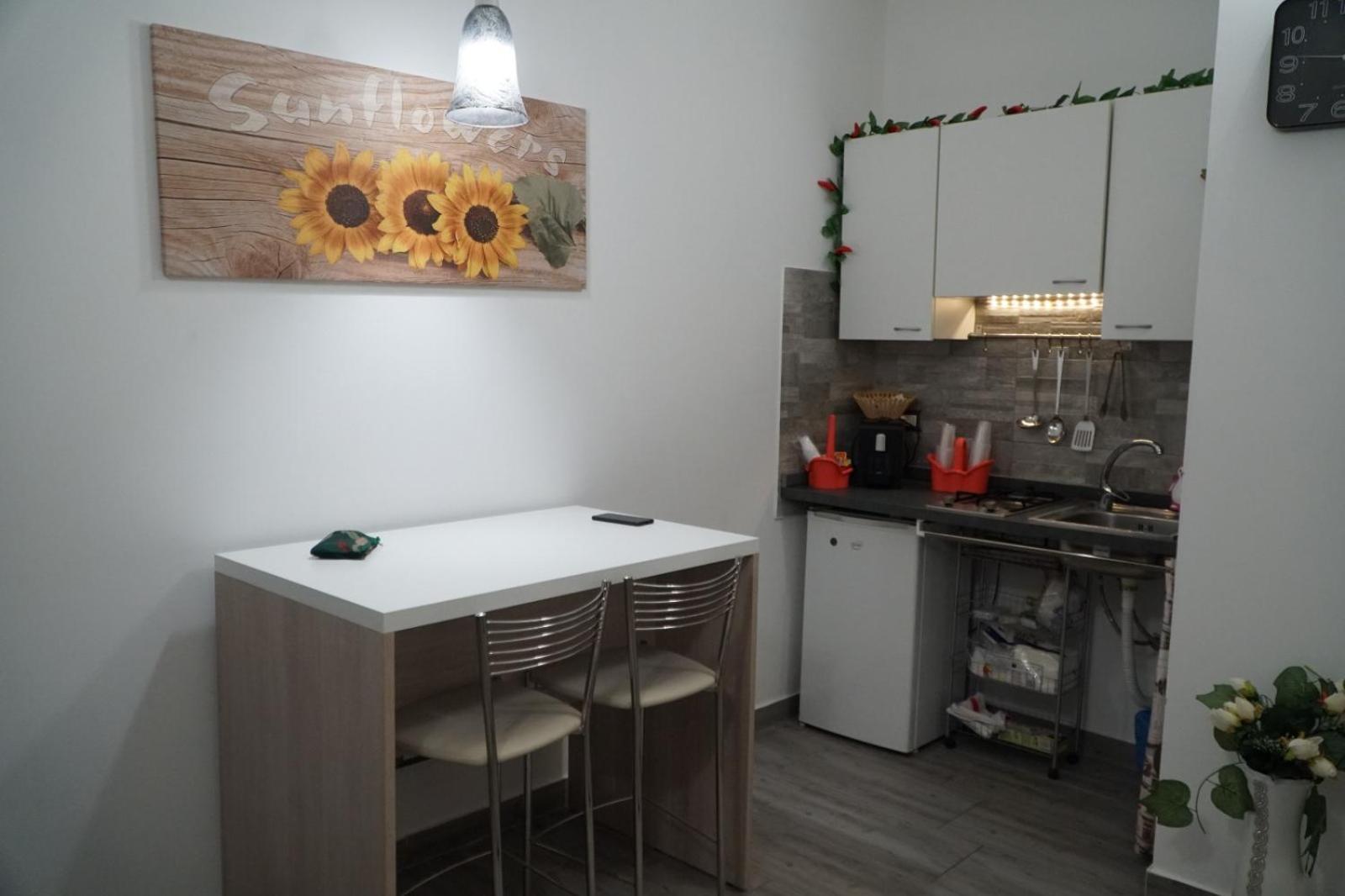 B&B Porta Garibaldi Catania Bilik gambar